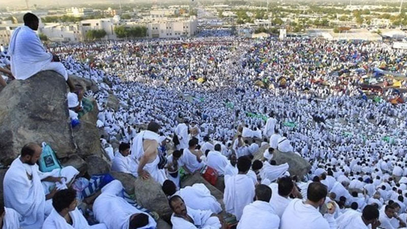 يشمل حجيج البعثة الرسمية والتأشيرات السياحية..   البحث عن التونسيين المفقودين في البقاع المقدسة متواصل..