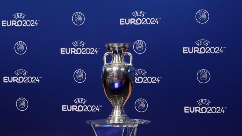 قبل انطلاق الجولة الثالثة.. هذه فرضيات التأهل إلى ثمن نهائي "يورو 2024"