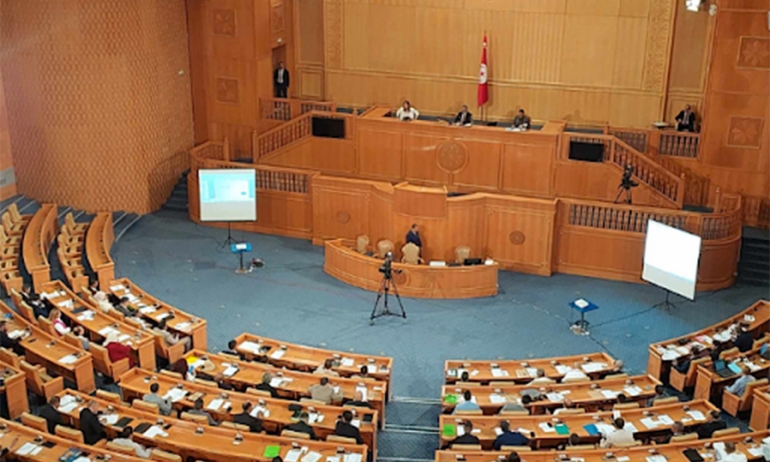 المصادقة على 12 فصلا من مشروع النظام الداخلي للمجلس الوطني للجهات والأقاليم 