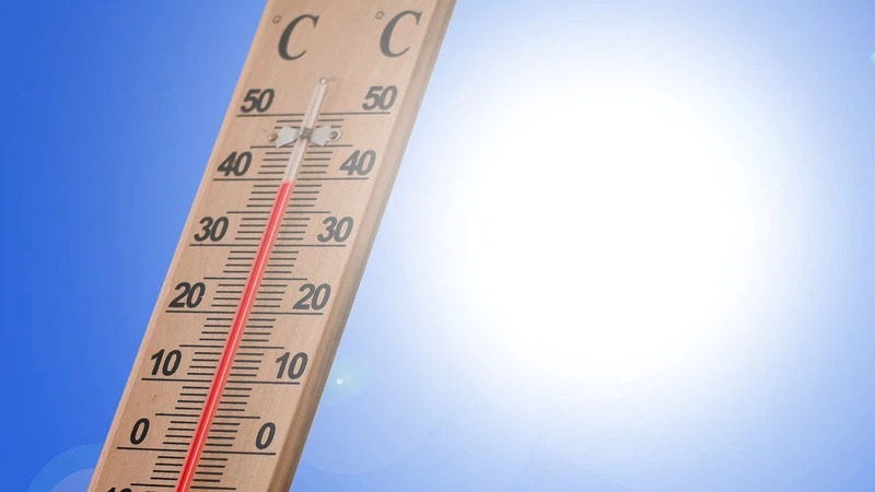 طقس اليوم.. الحرارة تصل إلى 43 درجة