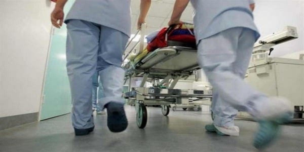 تناولوا العشاء في حفل زفاف ..إصابة 23 شخصا بحالة تسمم غذائي‬ بكسرى