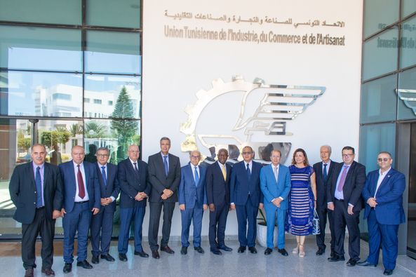 سبل تطوير العدالة الاجتماعية وأسس العمل اللائق محور لقاء رئيس منظمة الأعراف والمدير العام لمنظمة العمل الدولية