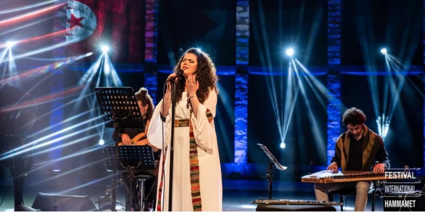 مهرجان الحمامات الدولي..صوت فلسطين يصدح عاليا في عرض الفنانة ناي البرغوثي