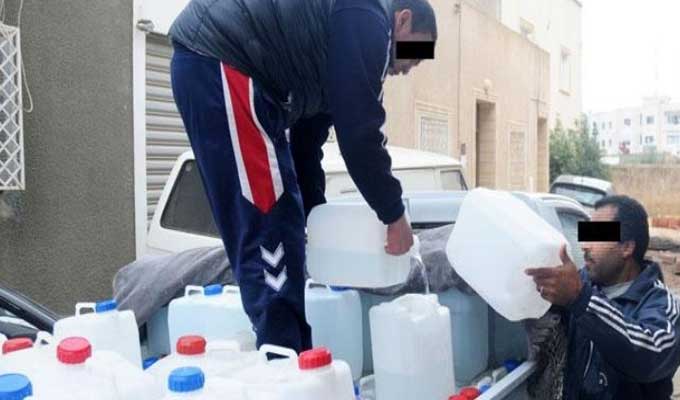 تباع بأسعار زهيده لكنها حاملة لعديد الأمراض..    "العطش" يجبر المواطن على التزود بمياه الصهاريج.. والصحة تحذر!