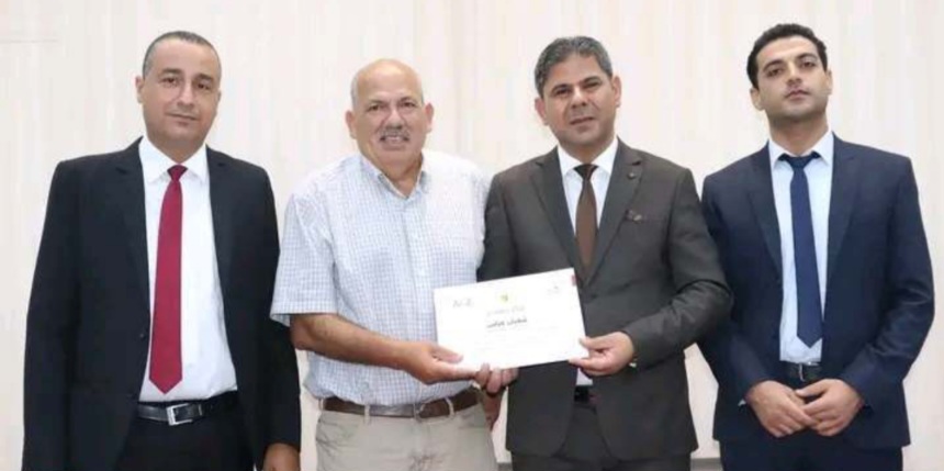  جامعة جندوبة تحتفل بيوم العلم 