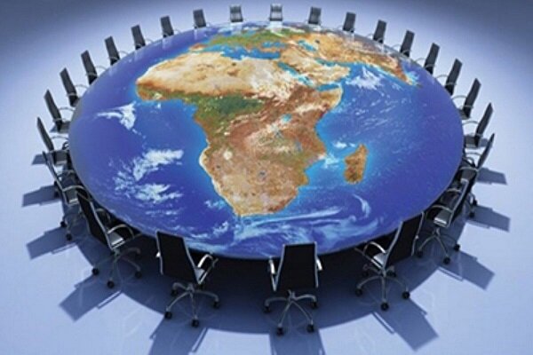 ممنوع من الحياد..   شيء ما يتغير من حولنا..