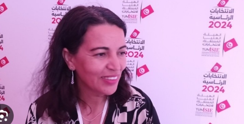رقية الحافي تودع ملف ترشحها للإنتخابات الرئاسية لدى هيئة الانتخابات 