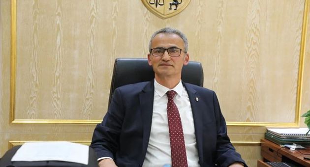 من هو محمد بن عياد كاتب الدولة لدى وزير الشّؤون الخارجيّة والهجرة والتّونسيّين بالخارج ؟