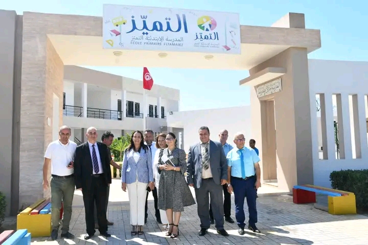 في أول زيارة ميدانية .. والية نابل تتحول إلى المندوبية الجهوية للتربية بنابل . في أول زيارة ميدانية .. والية نابل تتحول إلى المندوبية الجهوية للتربية بنابل .