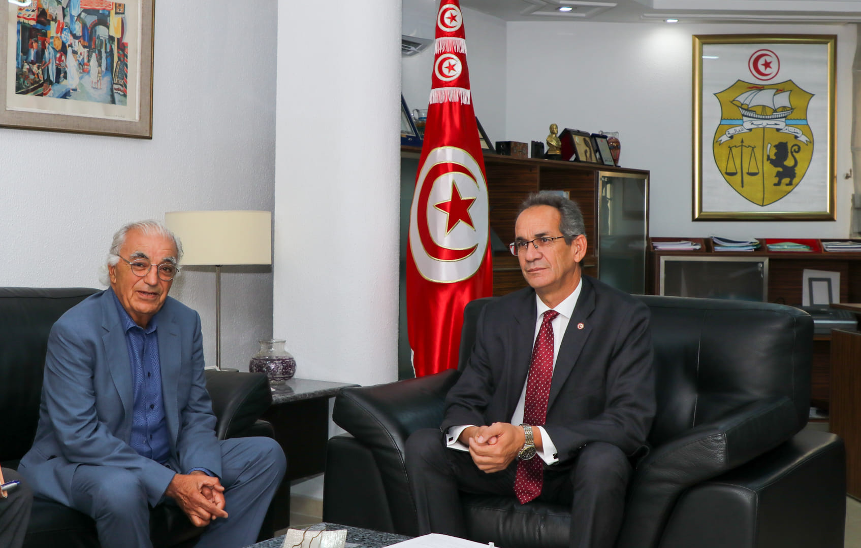وزير التعليم العالي يستقبل الدكتور الصادق بالسرور مؤسس كرسي طبّ العائلة بكندا