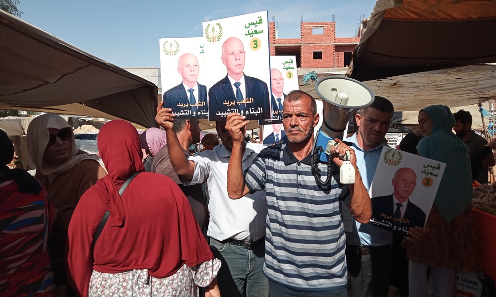في اليوم الثامن للحملة الانتخابية..   تركيز على الفضاء الرقمي.. وغياب الاجتماعات الدعائية الضخمة..