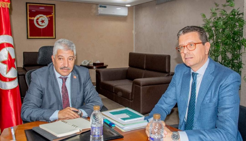  وزير التشغيل يبحث مجالات التعاون مع "كوناكت"