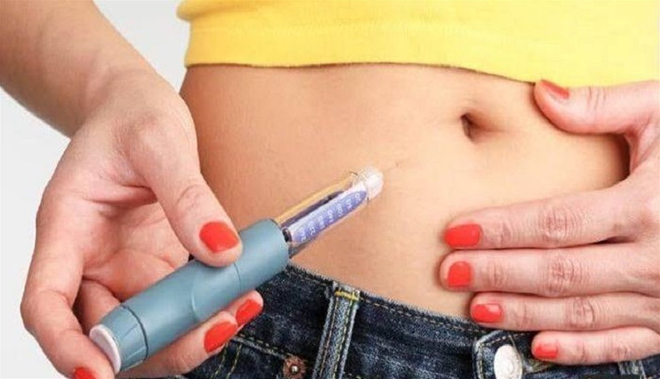 أصبحت وجهة بعض التونسيين.. تحذير من تداعيات حقن التنحيف 