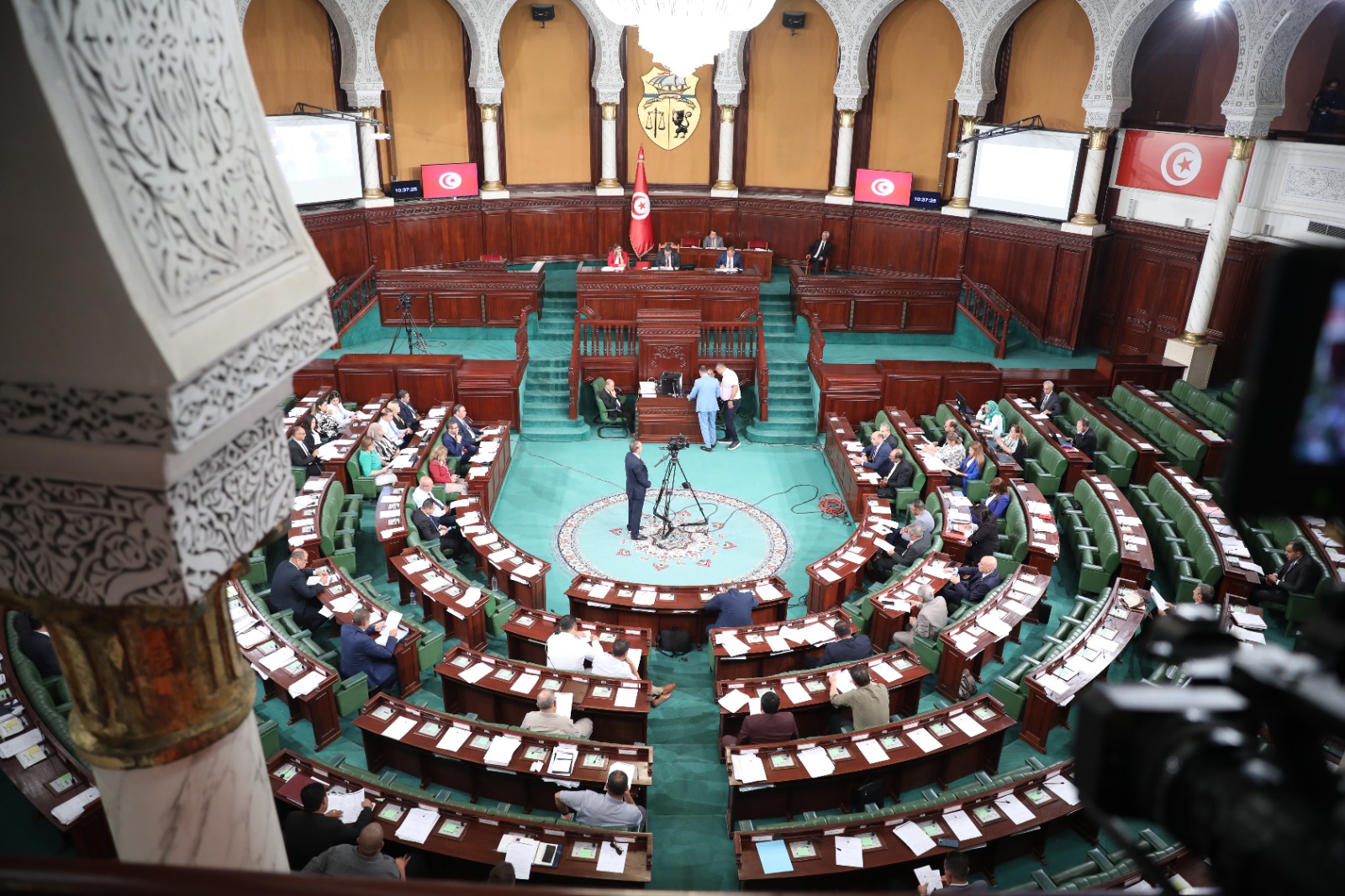  ماذا غير البرلمان في القانون الانتخابي؟