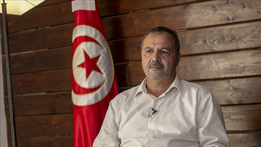 عبد اللطيف المكي لم يمثل اليوم أمام الفرقة الأمنية نظرا لصدور قرار قضائي سابق يمنع تنقله 