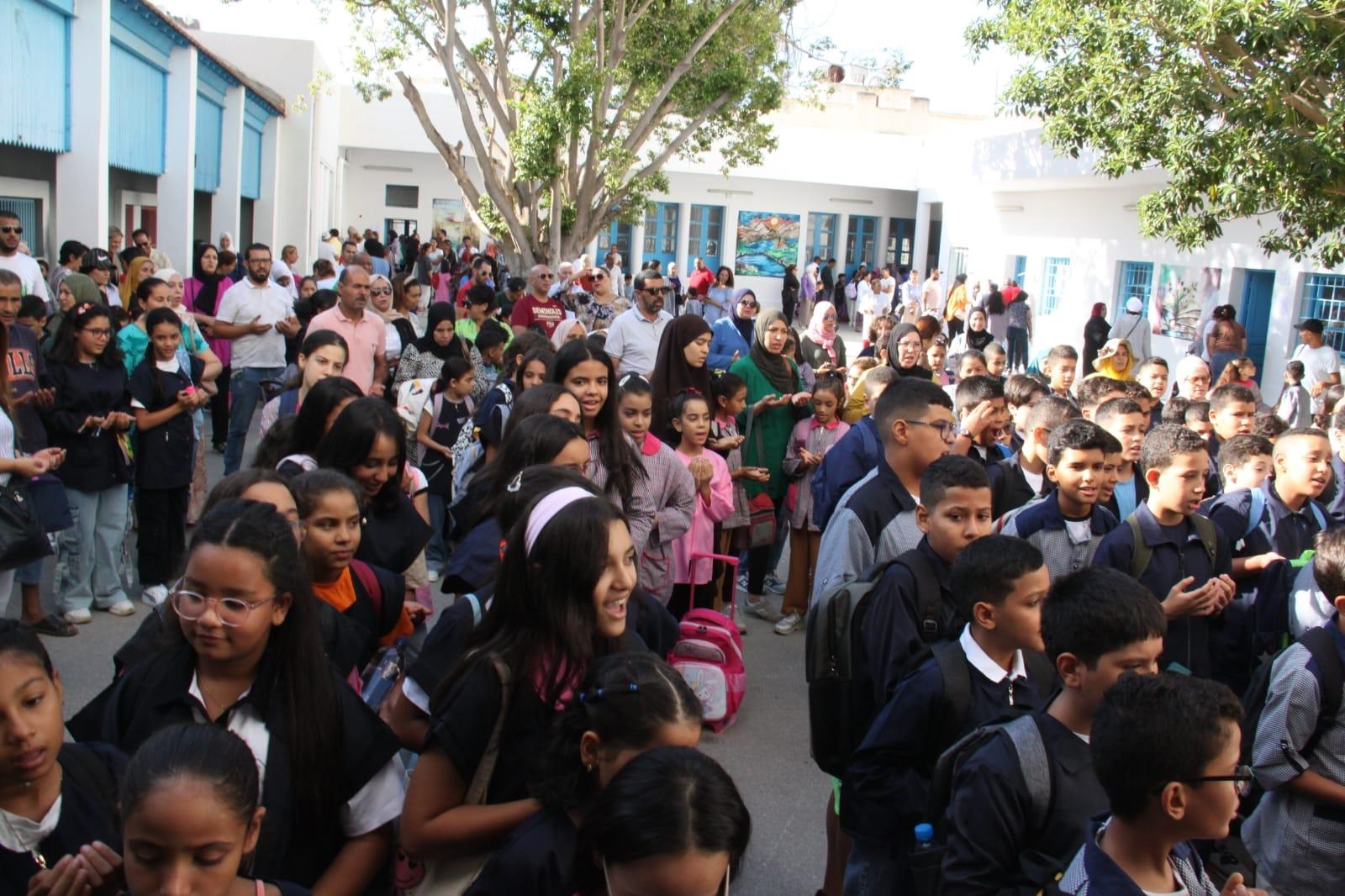 الكاتبة العامة المساعدة للجامعة العامة للتعليم الأساسي المكلفة بالإعلام لـ"الصباح":  نظام الفرق يضرّ بالمنظومة التعليمية.. ومتمسكون باللائحة المهنية