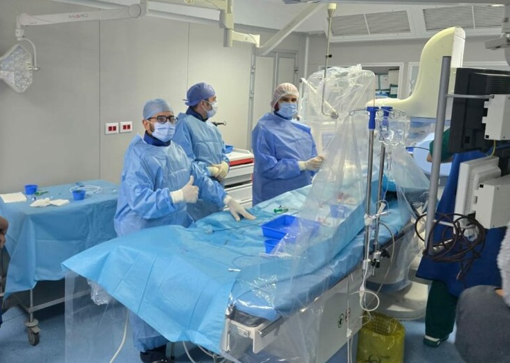 يقود قفزة في توظيف التكنولوجيا كبديل جراحي..   الطب العسكري.. انجازات هامة بكفاءات وطنية متميزة