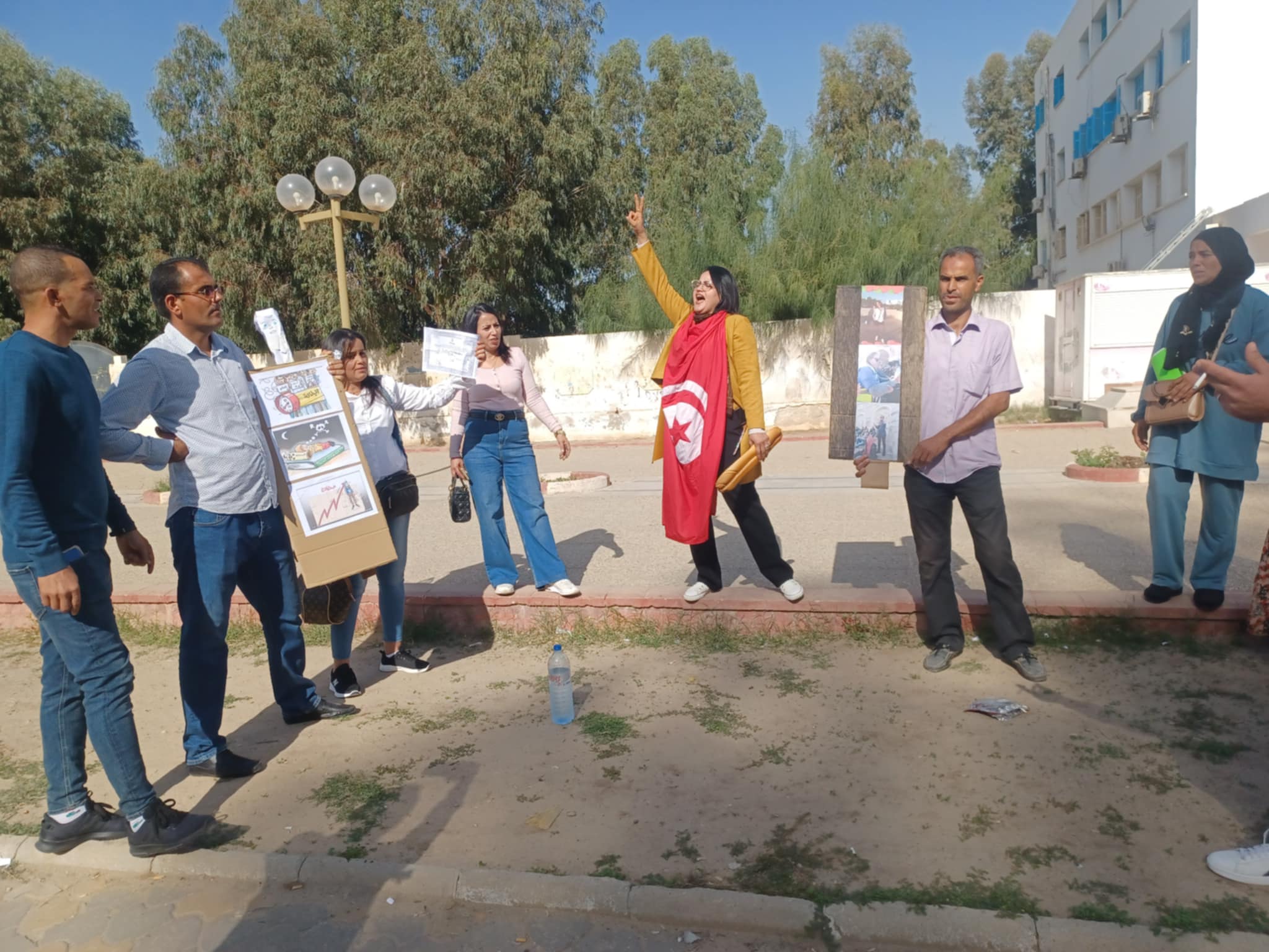 سيدي بوزيد : مسيرة لعدد ممن طالت بطالتهم سيدي بوزيد : مسيرة لعدد ممن طالت بطالتهم