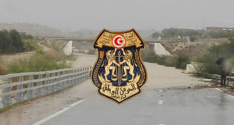 انقطاع حركة المرور بعدد من طرقات القيروان.. والحرس الوطني يتدخل ويُحذّر انقطاع حركة المرور بعدد من طرقات القيروان.. والحرس الوطني يتدخل ويُحذّر