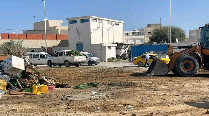 نابل.. رفع 33 مخالفة اقتصادية وحجز اكثر من 1800 كلغ من الخضر والغلال نابل.. رفع 33 مخالفة اقتصادية وحجز اكثر من 1800 كلغ من الخضر والغلال