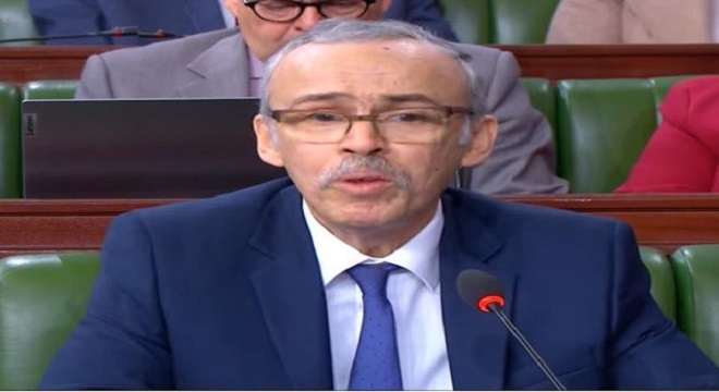 وزير الشؤون الاجتماعية:  مراجعة مجلة الشغل ستشمل هذه المجالات 