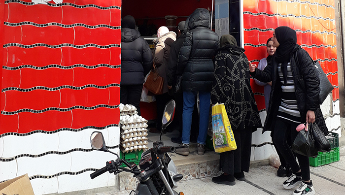 بالصور / وسط توفر كل المنتجات.. حركة تجارية نشيطة في طبربة 2 20241231_113916.jpg