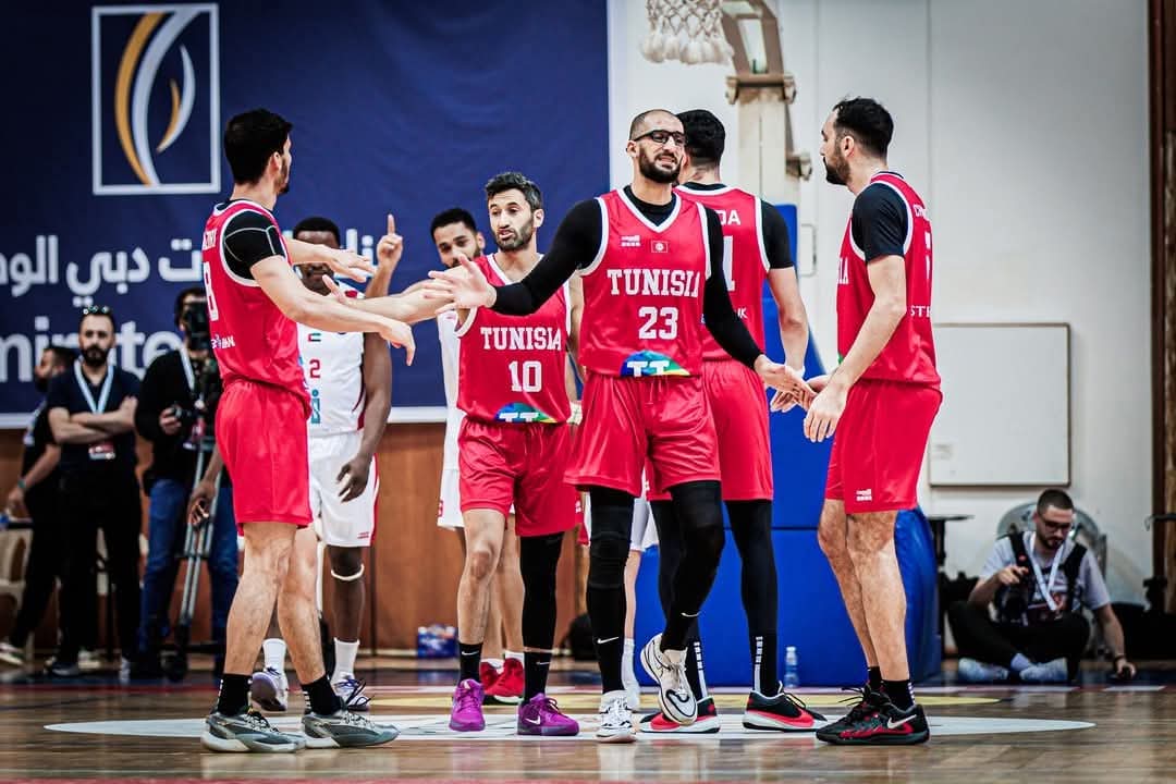 بطولة دبي لكرة السلة: المنتخب الوطني يفوز على الشارقة الاماراتي 