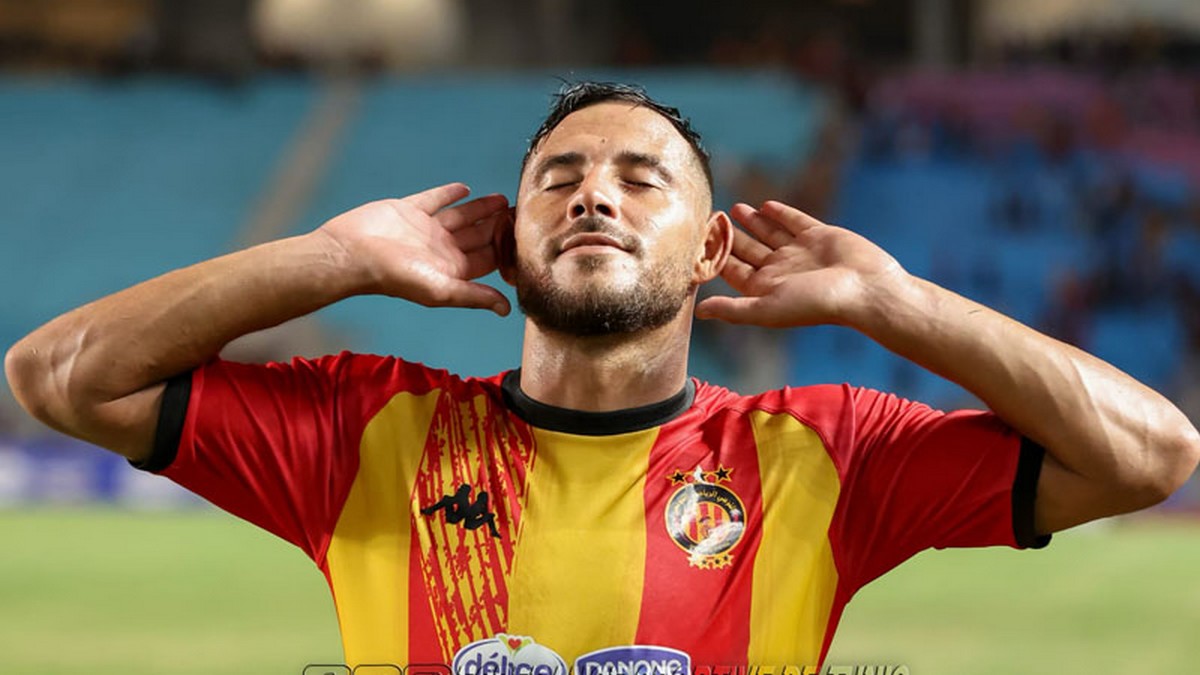 بعد غياب طويل.. يوسف البلايلي يعود للمنتخب الجزائري بعد غياب طويل.. يوسف البلايلي يعود للمنتخب الجزائري