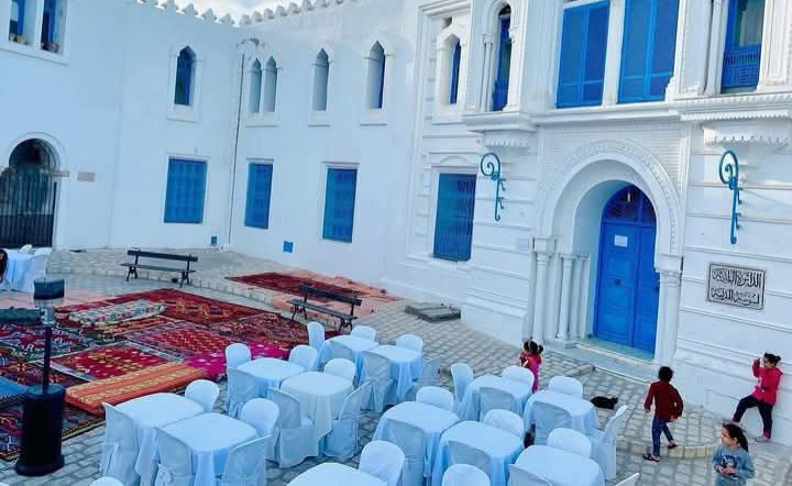  سوسة.. ساحة الدريبة بالمدينة العتيقة تحتضن تظاهرة "لمّتنا في حومتنا"