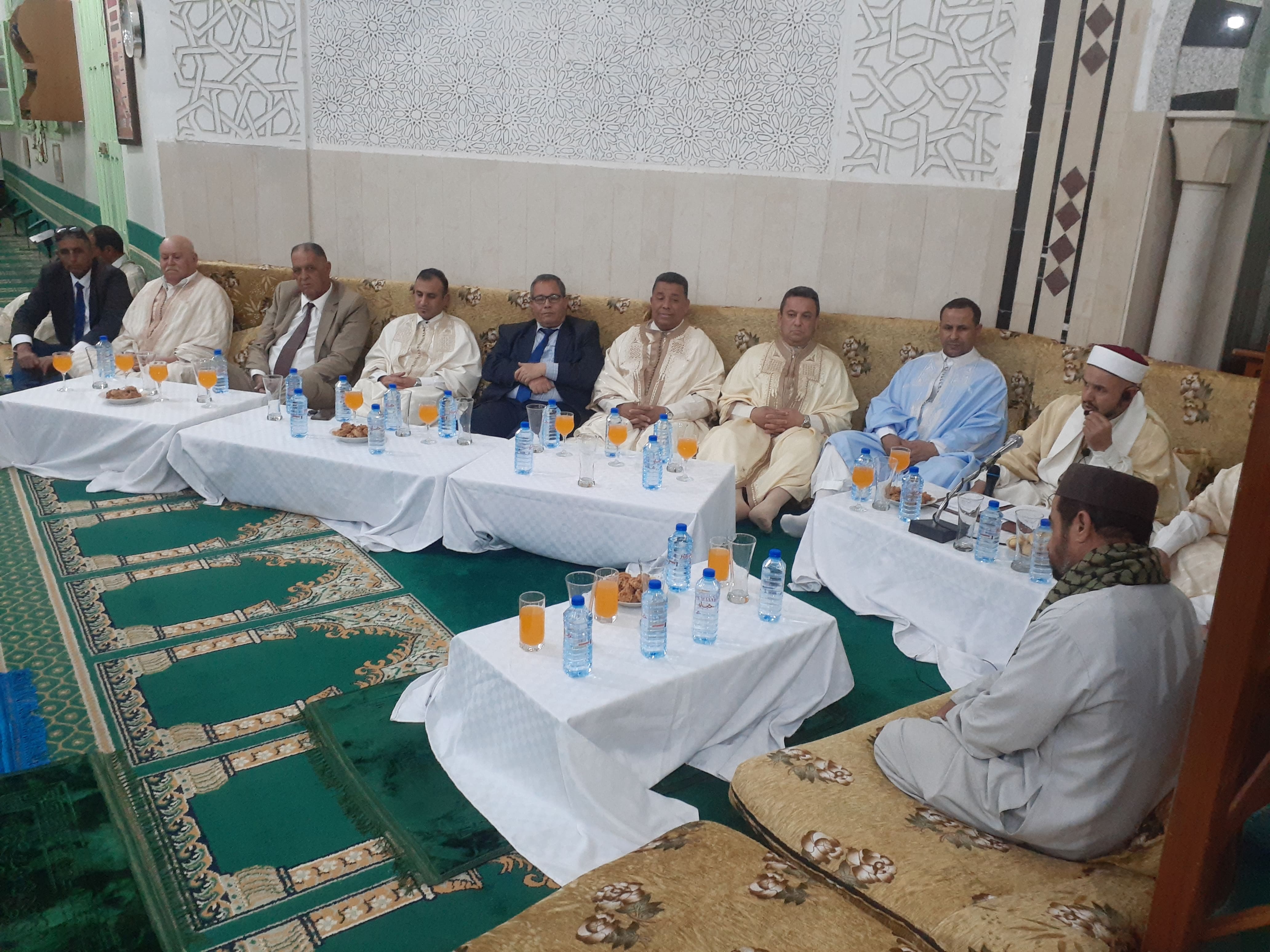 مدنين تحتفل بليلة القدر