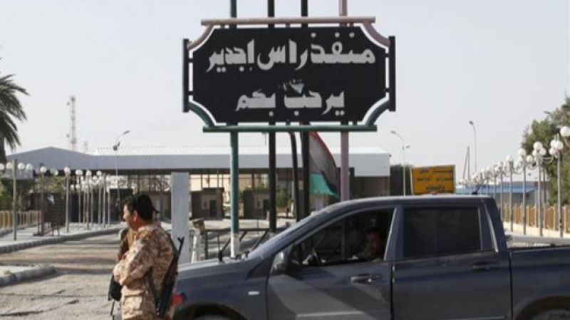كانوا موقوفين بليبيا.. وصول 25 تونسي لمعبر رأس اجدير