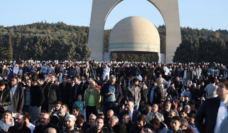 لأول مرة بسوريا.. صلاة العيد في "قصر الشعب"