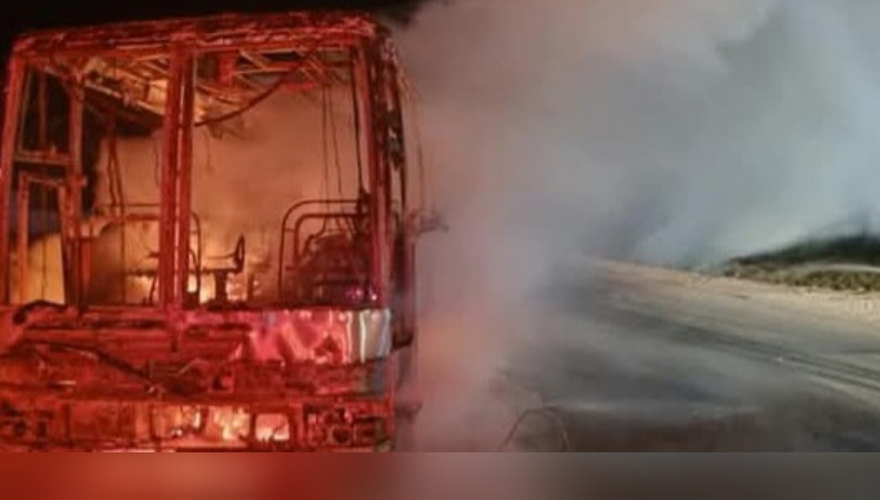  الشراردة..حريق في حافلة للنقل بين المدن دون خسائر بشرية