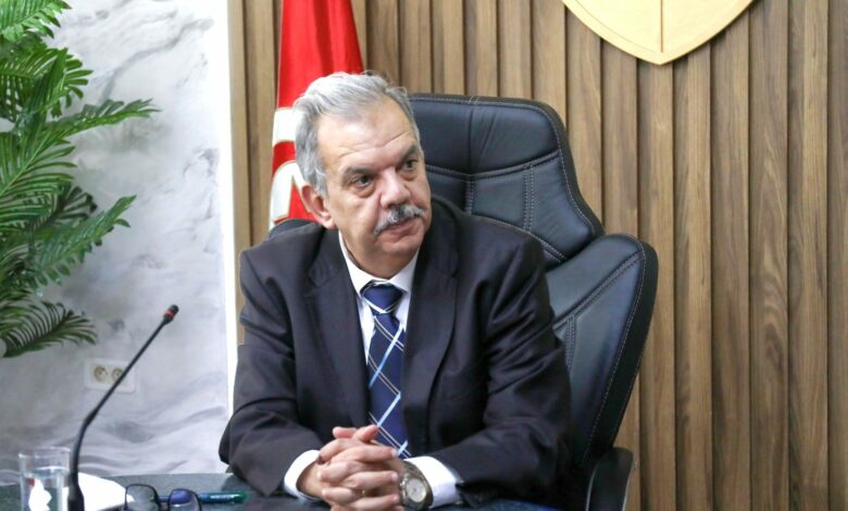 وزير الشباب والرياضة يؤكد على ضرورة إيجاد حلول للعودة بكرة اليد التونسية الى مصاف الدول الرائدة