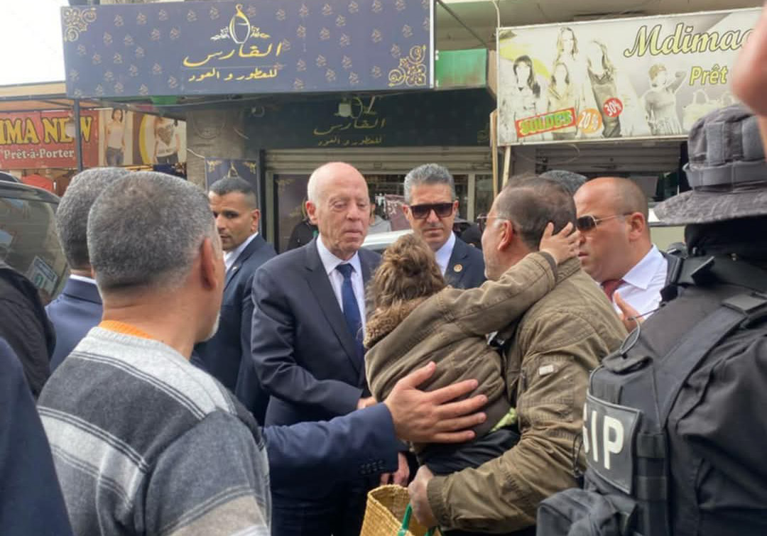 رئيس الجمهورية في المكنين للاستماع لمشاغل المواطنين