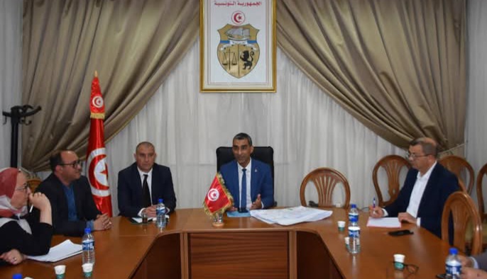  سوسة.. جلسة عمل حول تهيئة محيط مسرح الهواء الطلق ببوحسينة