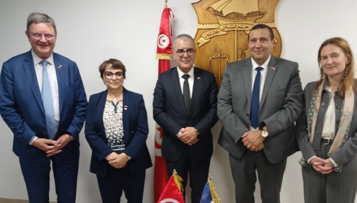 وزير الإقتصاد يلتقي برئيسة مجموعة الصداقة البرلمانية التونسية الفرنسية