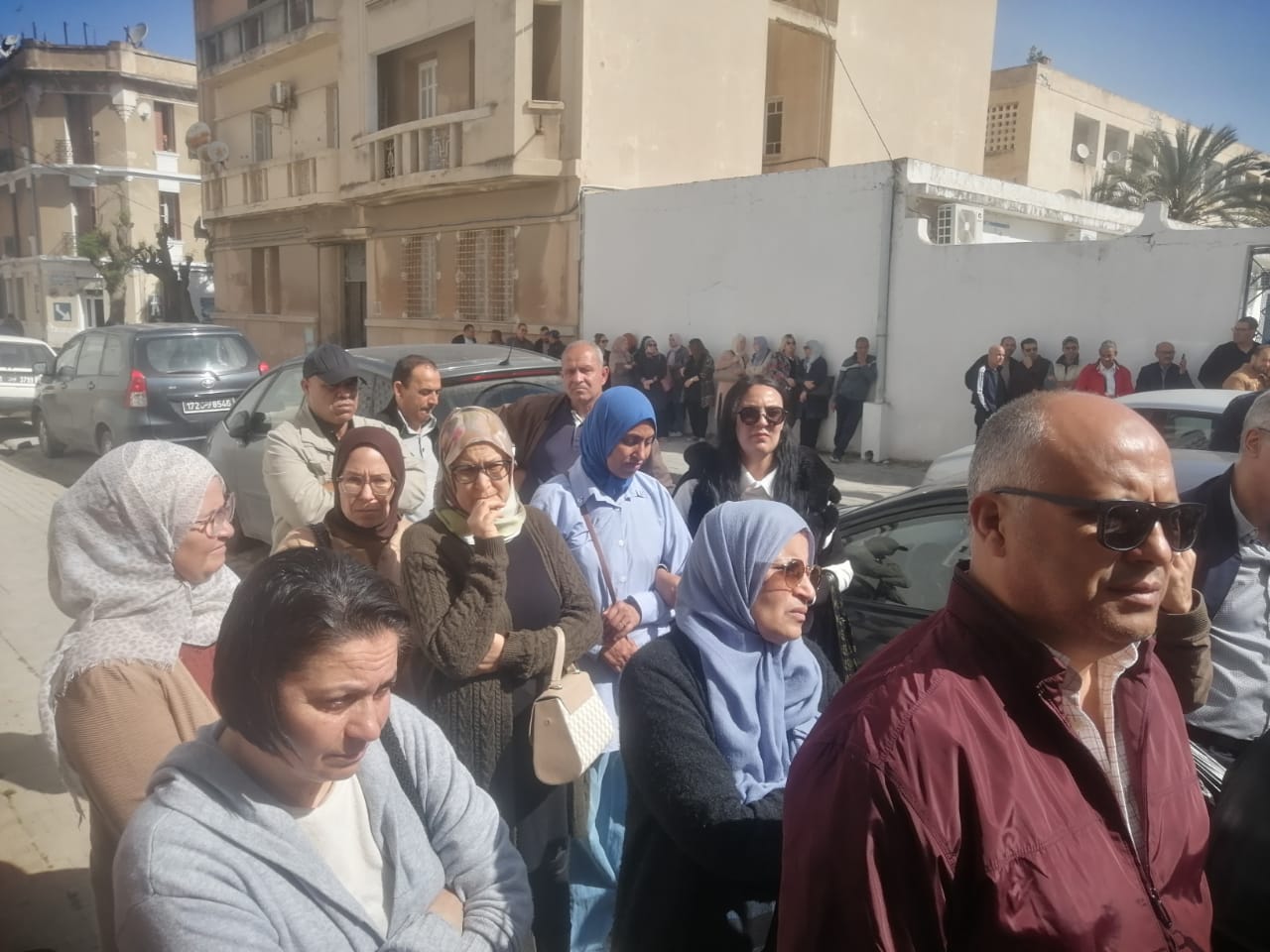 بنزرت.. وقفة احتجاجية امام مقر المندوبية الجهوية للتربية