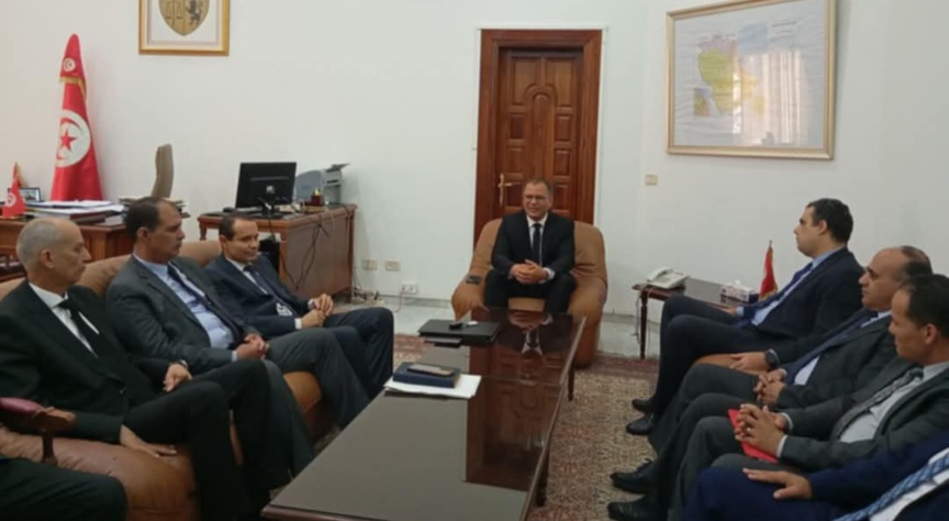 ماذا في زيارة الرئيس المدير العام للبريد التونسي إلى قابس؟