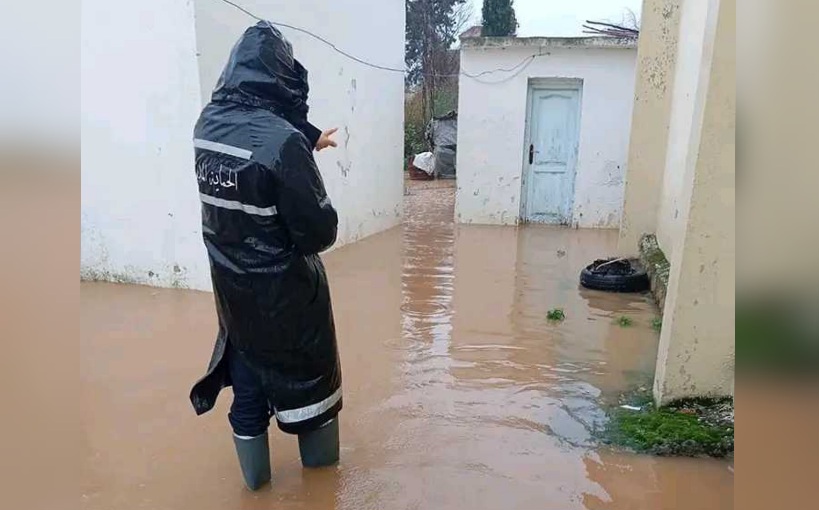 غار الدماء.. مياه الأمطار تغمر عددا من المنازل