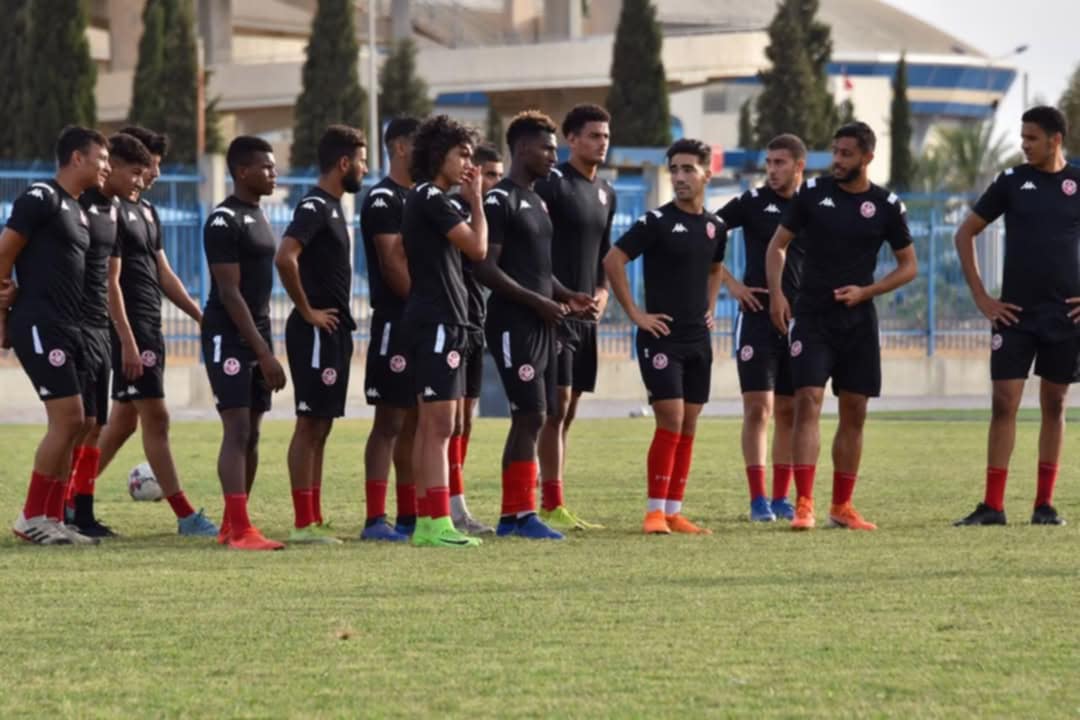"كان" الأواسط: عبد الحي بن سلطان يكشف عن قائمة المنتخب 
