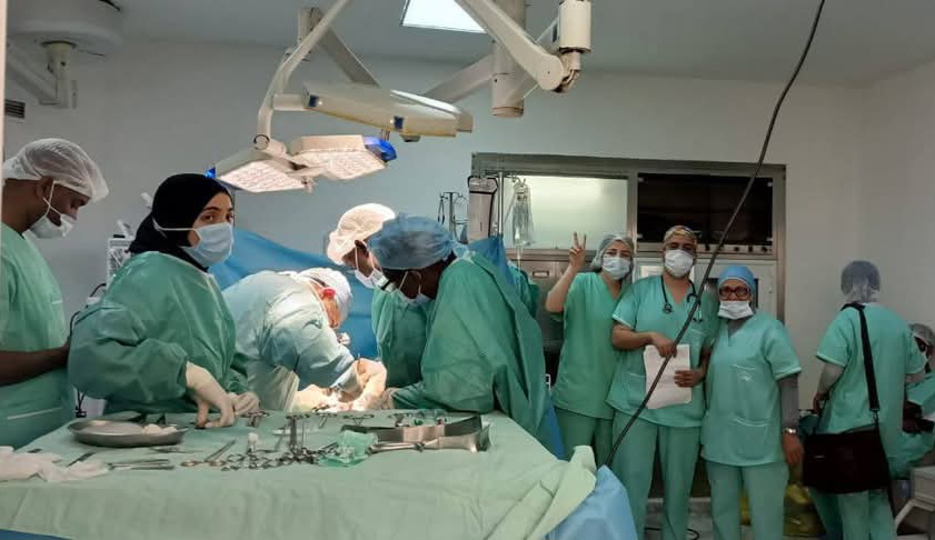 تونس تعزّز ريادتها الإفريقية.. فريق طبي سينغالي يشارك في عملية زرع كلى بالمنستير