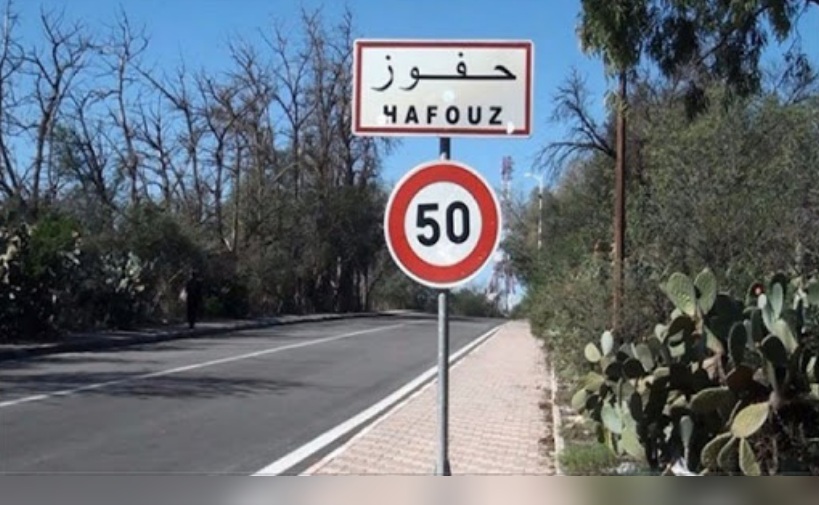  القيروان..نجاة سائق شاحنة بعد انجرافها في وادي "مرق الليل" 