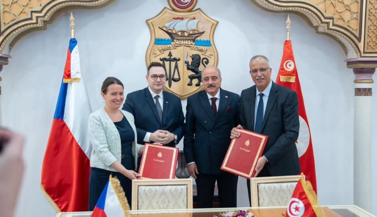 المنتدى الاقتصادي التونسي التشيكي.. وزيرا خارجية البلدين يوجّهان رسائل تدفع لاستكشاف فرص للشراكة بين الباعثين الاقتصاديين 