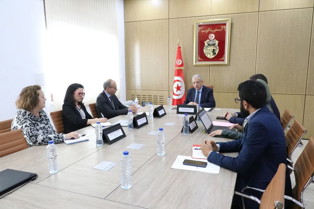 لتعزيز تمويل المشاريع الصحّية.. وزارة الصحّة تستقبل وفد البنك الأوروبي للإستثمار