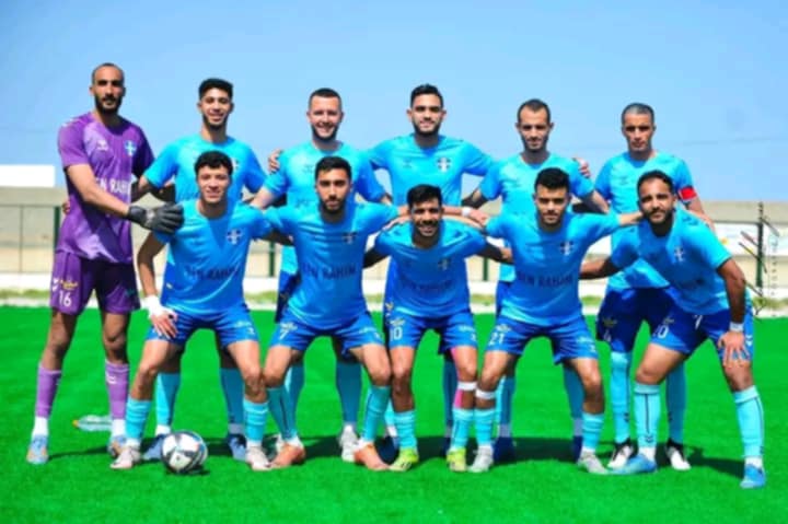نادي كرة القدم بمنزل تميم على بعد نقطة من الصعود 