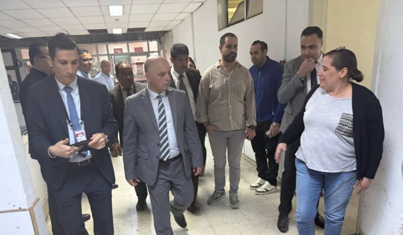 استعدادا لموسم الحجّ وعودة التّونسيين بالخارج.. وزير النقل يدعو الى استكمال أشغال التكييف في مطار  قرطاج 