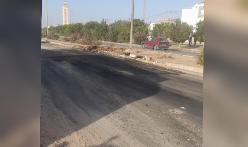 مدنين.. معطيات جديدة عن احتراق الشاحنة الليبية
