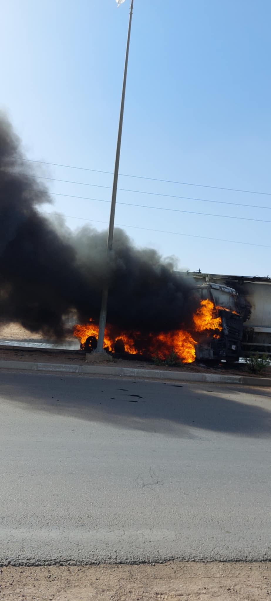 مدنين.. انفجار شاحنة ليبية محملة بالاسمنت دون تسجيل أضرار بشرية 
