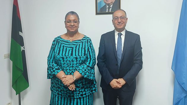 لبحث "تطورات الأوضاع في ليبيا".. سفير تونس لدى طرابلس يلتقي برئيسة بعثة الأمم المتحدة للدعم في ليبيا 